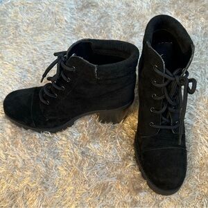Colin Stuart black suede lace up boots.  Size 7.5